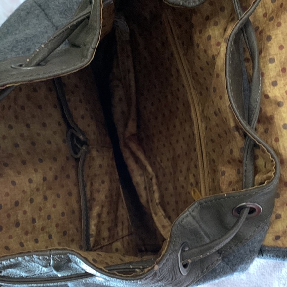 Sherpani Backpack - Picture 3 of 3